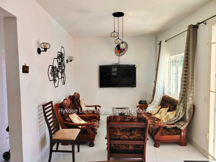 Villa For Rent In Pereybere