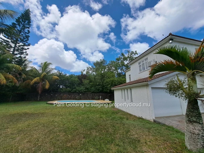Pointe aux Canonniers – House for sale – Pam Golding Mauritius