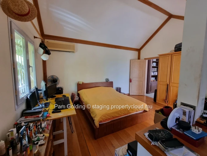 Charming 4-bedroom house nestled in the picturesque village of Tamarin