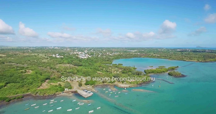 Land of Wonders - St Antoine Plot 1