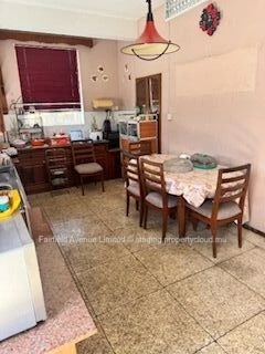 Maison 4 chambres à vendre à Rose Hill