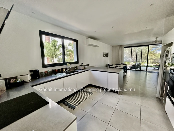 Contemporary 4-Bedroom Villa with Private Pool and Sea View – Akasha Estate, Tamarin