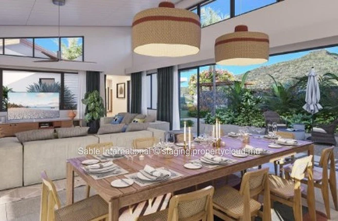 Villa PDS à vendre à Tamarin, 267m² habitables, 375m² de terrain, 4 chambres, bureau, piscine privée.