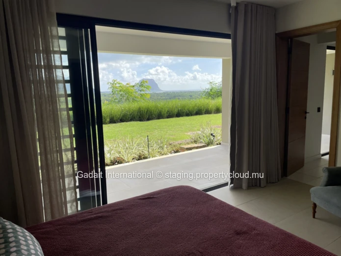 Luxury Villa at Domaine de Palmyre – Elegance, Space & Complete Autonomy
