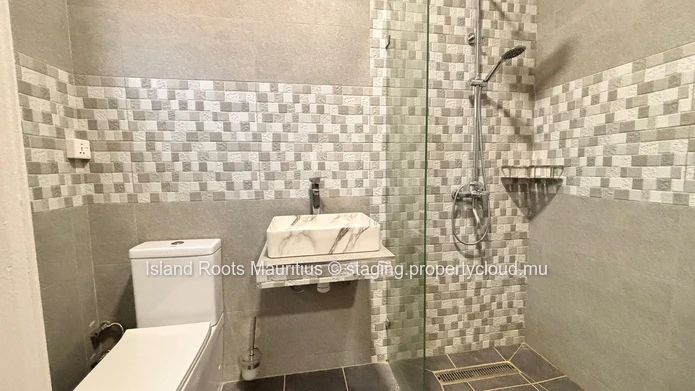 Contemporary villa for rent - Calodyne