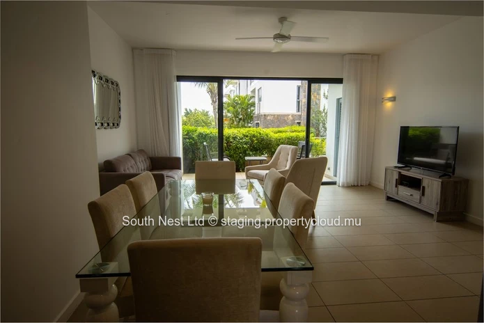 Furnished ground floor apartment with 3 bedrooms and garden 