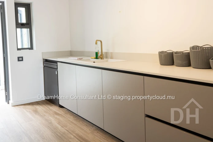Spacious R+2 Apartment with Stunning Views