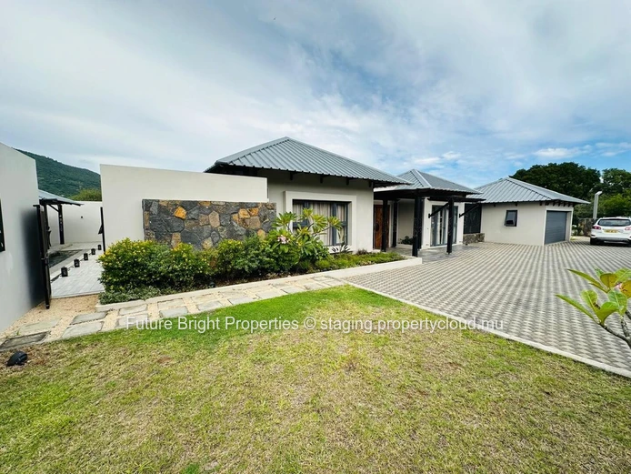 Individual home in a gated Residence!