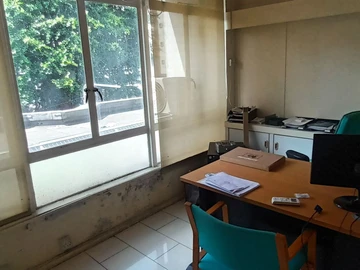 4 Bedroom Office