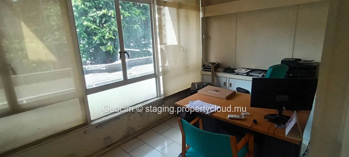 Port Louis Centre  Prox Jardin de la Compagnie Cerné House A louer bureau de 53m2 composé de 4 pièces et réception + ... (Mandat exclusif)