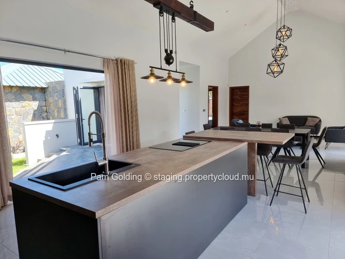 Prime Real Estate in the heart of Petite Riviere Noire, Domaine de Palmyre