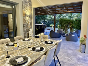 4 Bedroom Villa