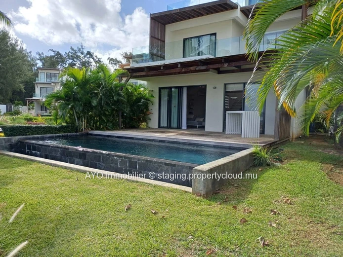 High standard 4 bedrooms villa in Poste La fayette with idyllic stunning oceanview 