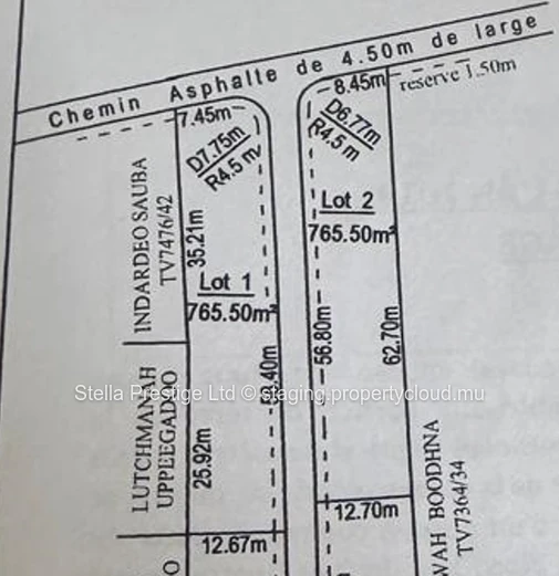 Construisez votre maison de rêve dans cet emplacement recherché en plein développement ! Terrain en pleine propriété ...