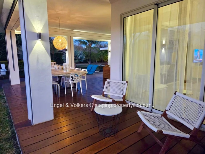 Exceptional and Spacious Villa in Forêt Daruty