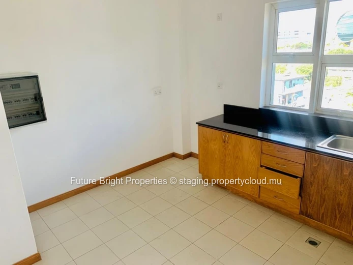 Location non meublée Bureau(x) Belle Rose