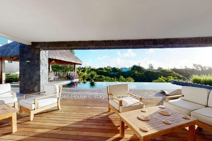 Luxury Villa, Ocean Front, Golf, 4 bedrooms, 4 bathrooms, swimming pool. Accessible at foreigners.