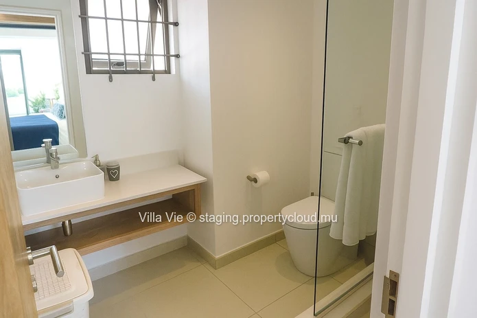 Calodyne – 3-Bedroom Duplex with Pool by the Sea