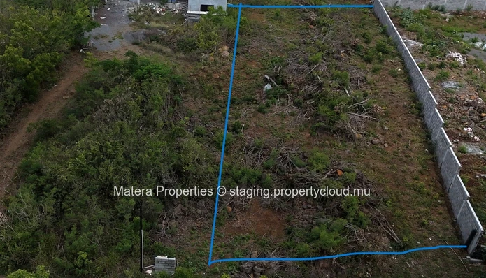 Terrain résidentiel à Calodyne avec une superficie de 1 207m² à Rs