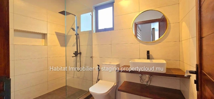 Charming house, furnished and equipped of 295 m², on a plot of 68 toises in Sodnac