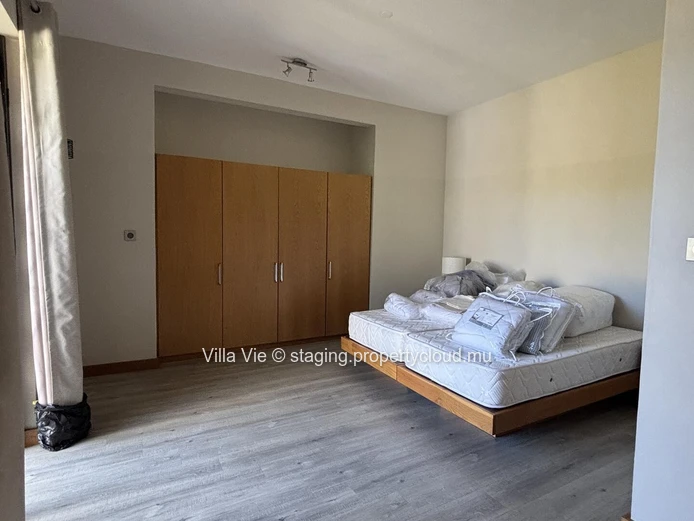 Forêt Daruty - Spacious 4-bedroom house with swimming pool and large garden