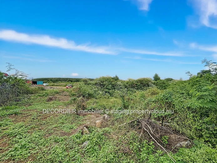 À Vendre Péreybère Terrain Résidentiel