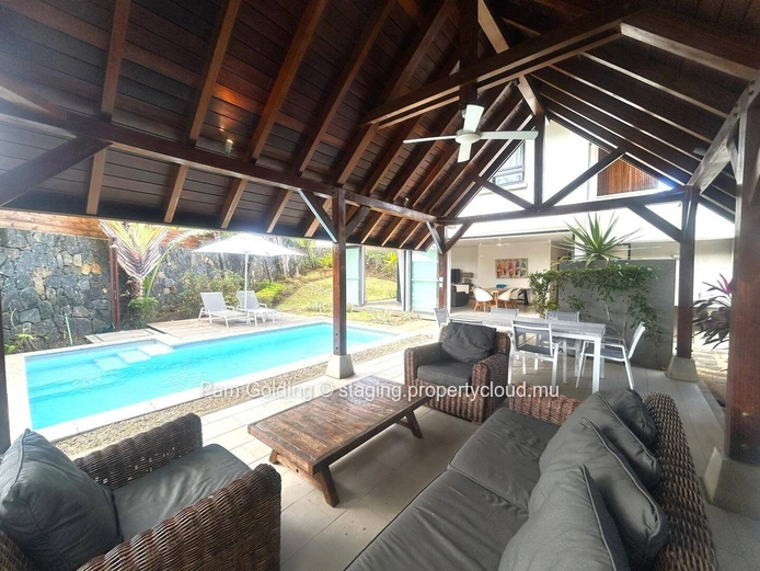 Elegant 3-Bedroom Garden Villa in Mauritius – Private Pool, Resort Services & Beach Proximity