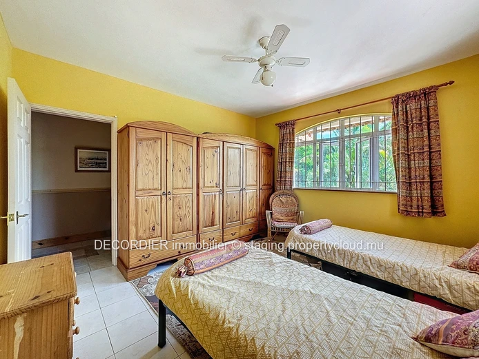 Charming family home in Grand Gaube, close to the sea (Sole Mandate)