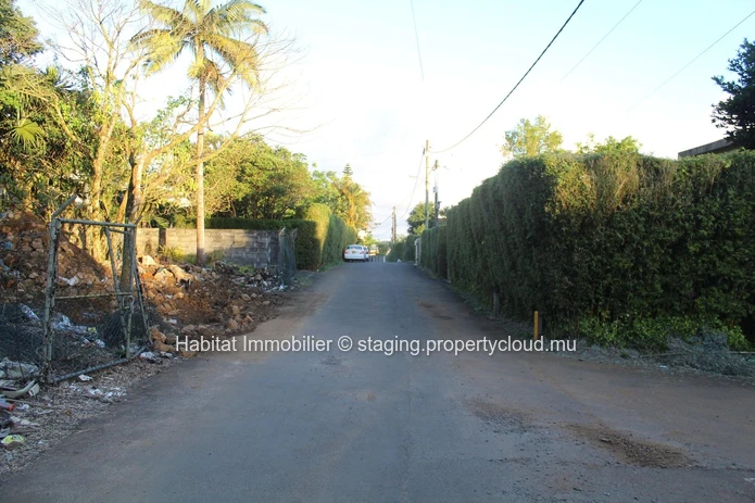 For sale - Beautiful residential plot of land of 265 toises at Lees Street in Curepipe,