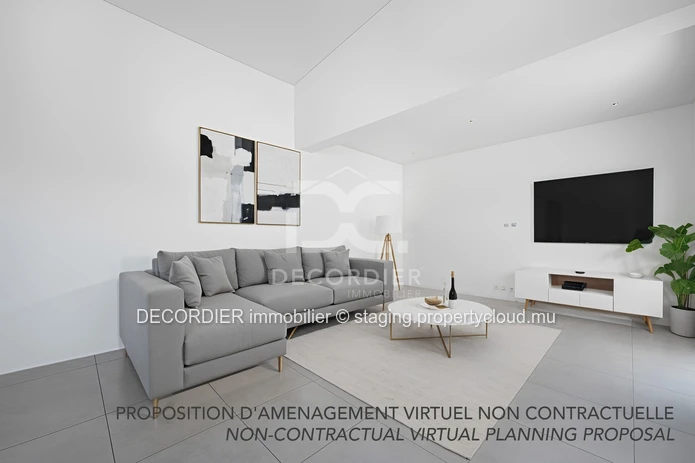 Contemporary Single-Storey Villa with Swimming Pool