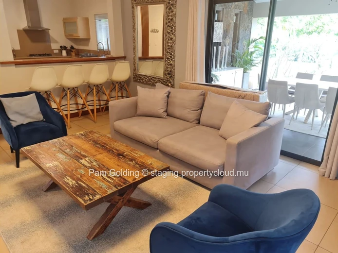  Tranquil 3-Bedroom Retreat with Mountain Views and Private Pool Near Black River Gorges