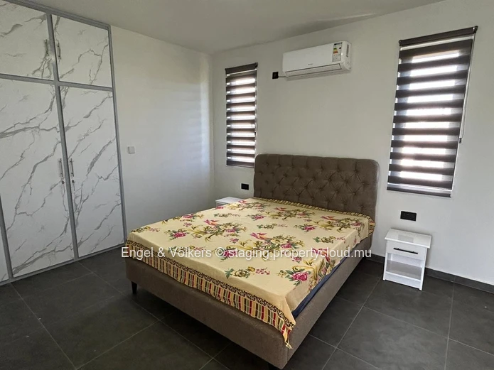 Modern 4-Bedroom House for Rent in Cap Malheureux – Private Pool & Rooftop Terrace