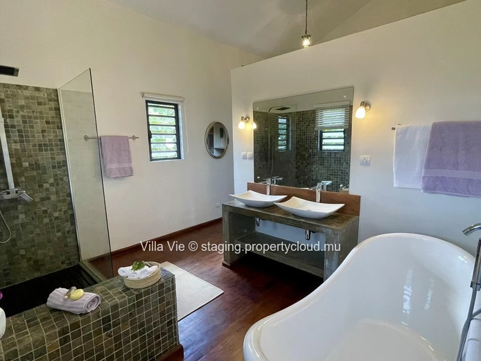 Mont Piton - Spacieuse villa de 4 chambres avec piscine privée