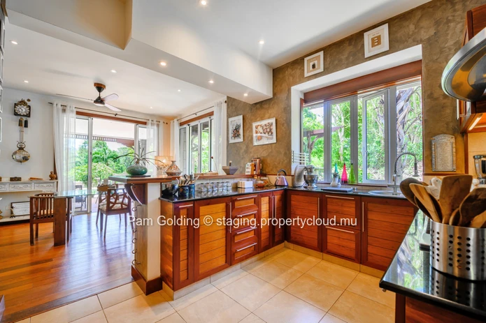 Heritage Villa Valriche