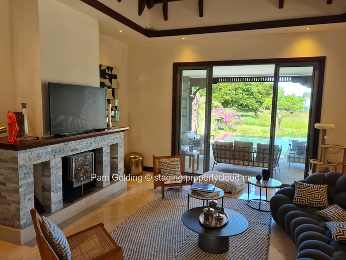 Elégante villa sur l'île avec un style de vie de villégiature à Villas Valriche.