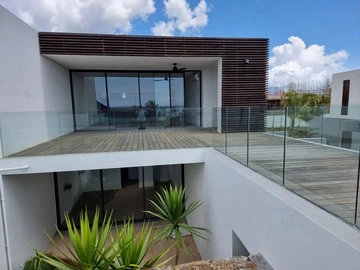 3 Bedroom Townhouse, Duplex