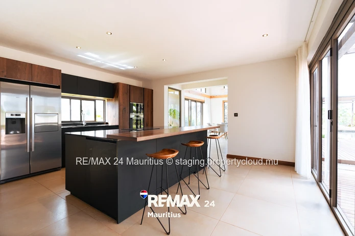 Spacious 3-bedroom villa with private pool, landscaped garden and elegant kiosk.