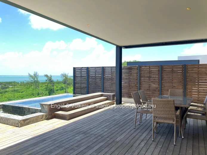 Sumptuous Sea View Penthouse