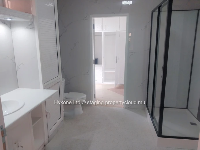 Apartment For Sale In Quatre Bornes