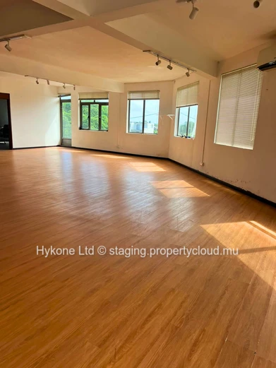 Commercial Premises For Rent At The Vale
