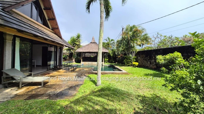 Luxury villa for rent in Pereybère!
