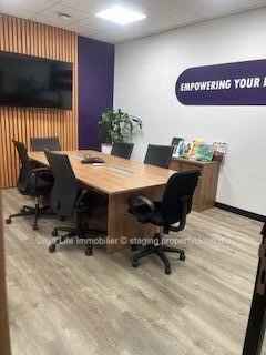 Bureaux à louer à Ebène – 170 m² lumineux et bien situés