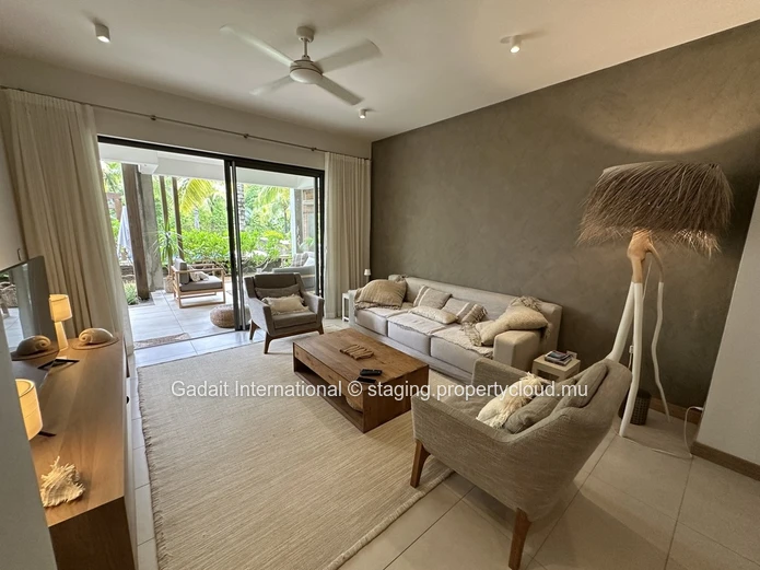 Appartement de Prestige à Montchoisy – Luxe, Sérénité et Accès Direct à la Plage