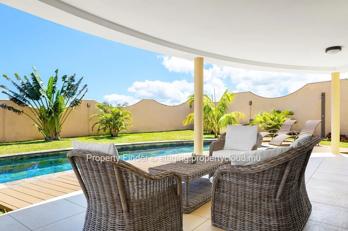 Stylish house in Albion For Sale