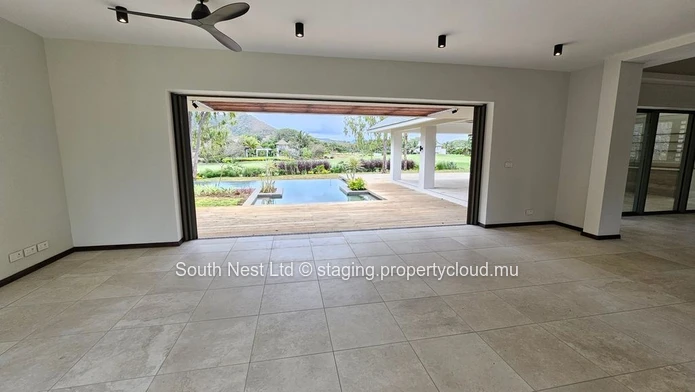 Villa neuve de 4 chambres 