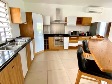 4 Bedroom Villa