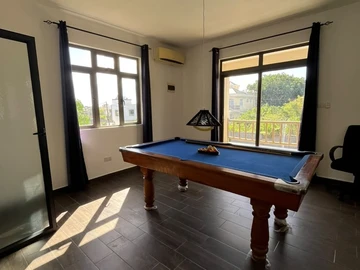 Maison de 4 Chambres