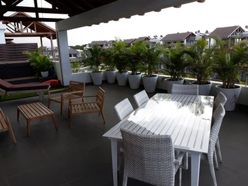 3 Bedroom Commercial Property
