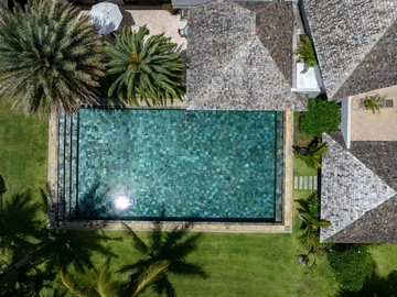 6 Bedroom House