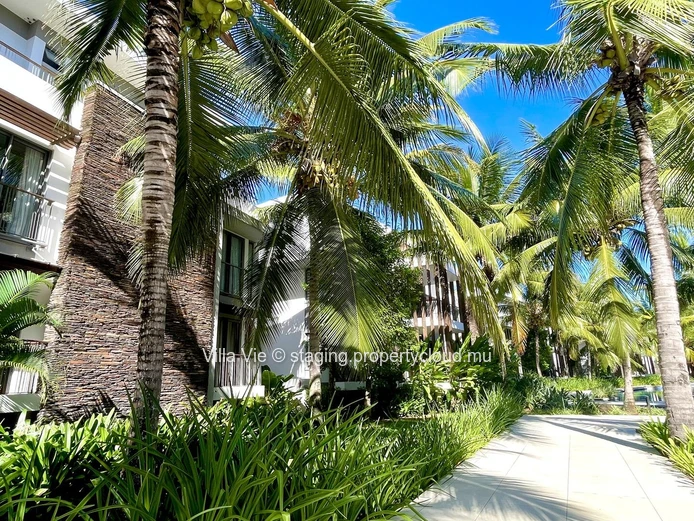 Mont Choisy - Beautiful 2-bedroom en suite apartment in a secure residence, golf view